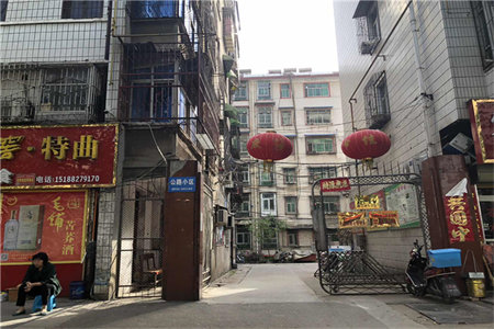 市建家属院1室1厅1卫正房58㎡付房5